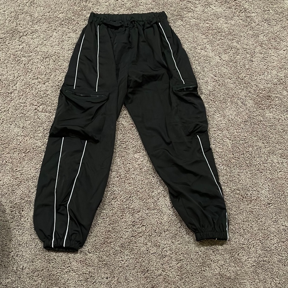 baggy pants